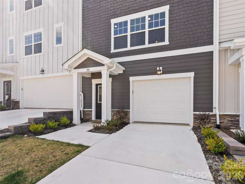 184 Cherry Springs Lane, Asheville, NC 28804.  MLS# CAR4336971, YatesRealty ID 6739. 