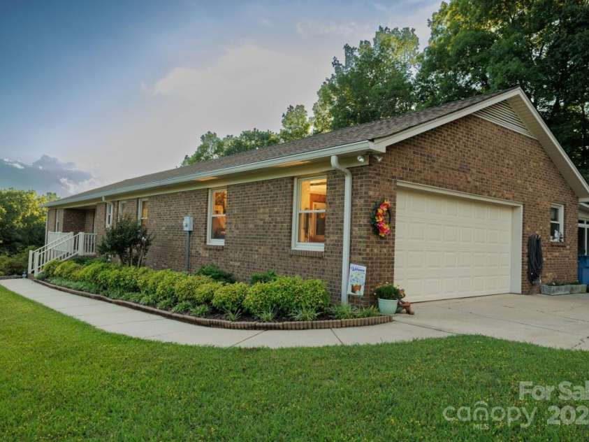 4816 Zion Church Road, Concord, NC 28025.  MLS# CAR4219241, YatesRealty ID 674. 