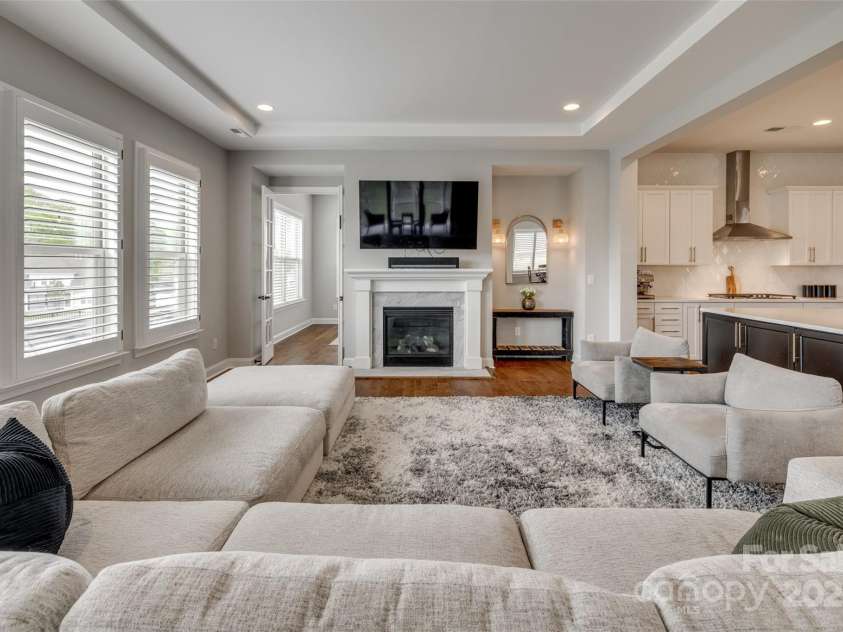 7157 Sumters Camp Trail, Indian Land, SC 29707.  MLS# CAR4245064, YatesRealty ID 6741. Spacious Family Room