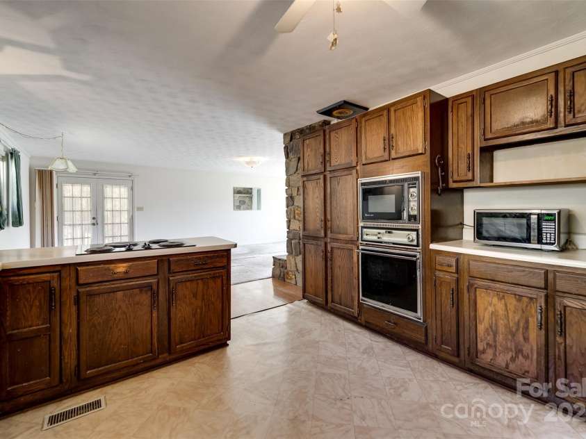 67 Hillcrest Street, Sylva, NC 28779.  MLS# CAR4231193, YatesRealty ID 6742. 