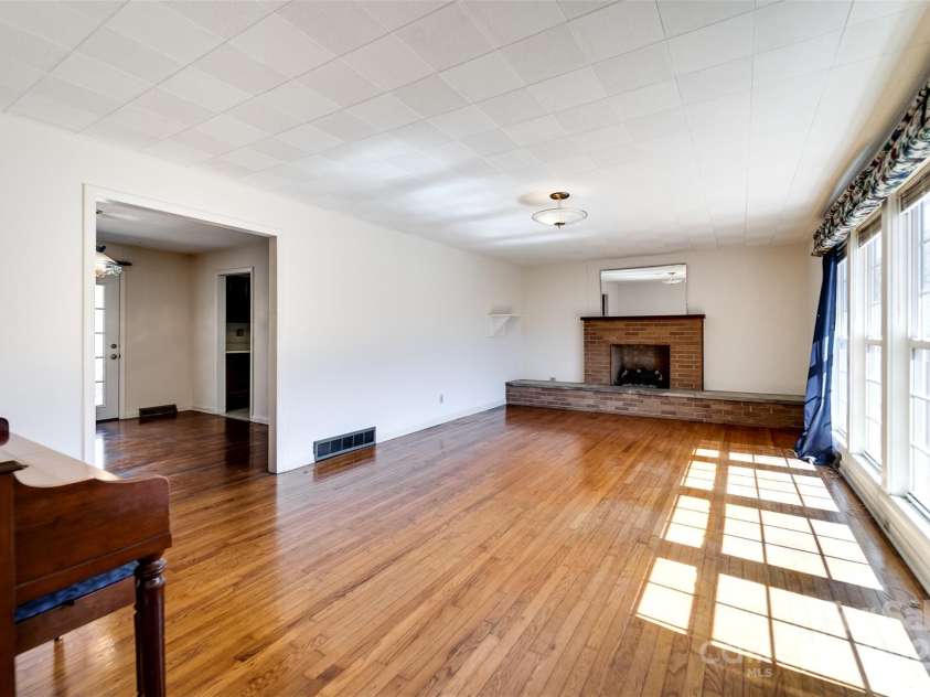 67 Hillcrest Street, Sylva, NC 28779.  MLS# CAR4231193, YatesRealty ID 6742. 