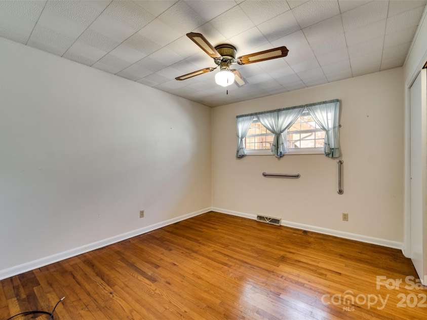 67 Hillcrest Street, Sylva, NC 28779.  MLS# CAR4231193, YatesRealty ID 6742. 