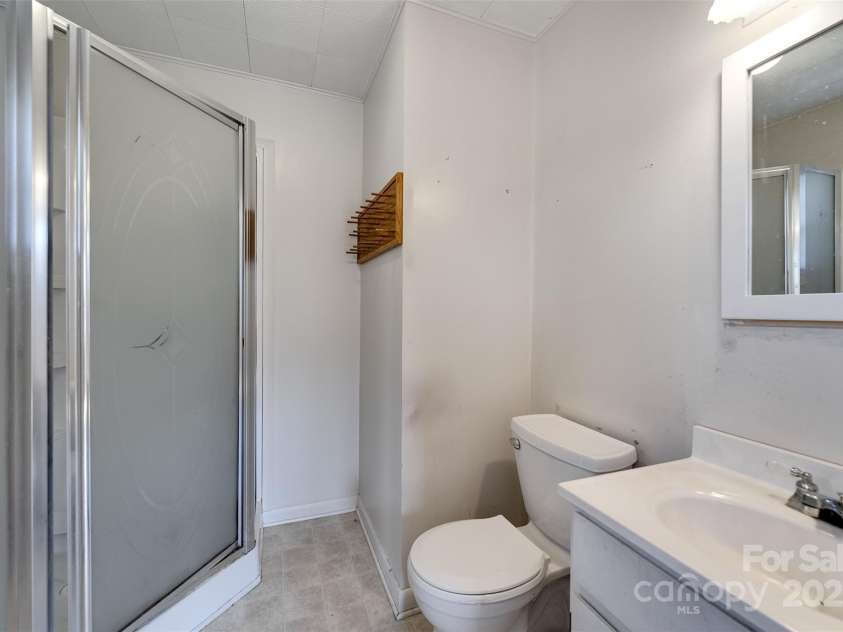 67 Hillcrest Street, Sylva, NC 28779.  MLS# CAR4231193, YatesRealty ID 6742. 