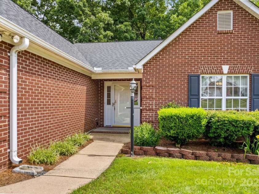 103 Prestwick Court, Salisbury, NC 28146.  MLS# CAR4270026, YatesRealty ID 6744. 