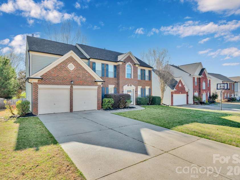 3538 Manor House Drive, Charlotte, NC 28270.  MLS# CAR4358198, YatesRealty ID 6744. 