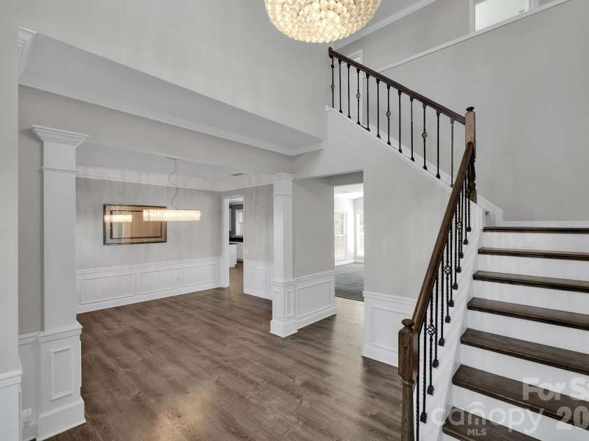 3538 Manor House Drive, Charlotte, NC 28270.  MLS# CAR4358198, YatesRealty ID 6744. Diningroom