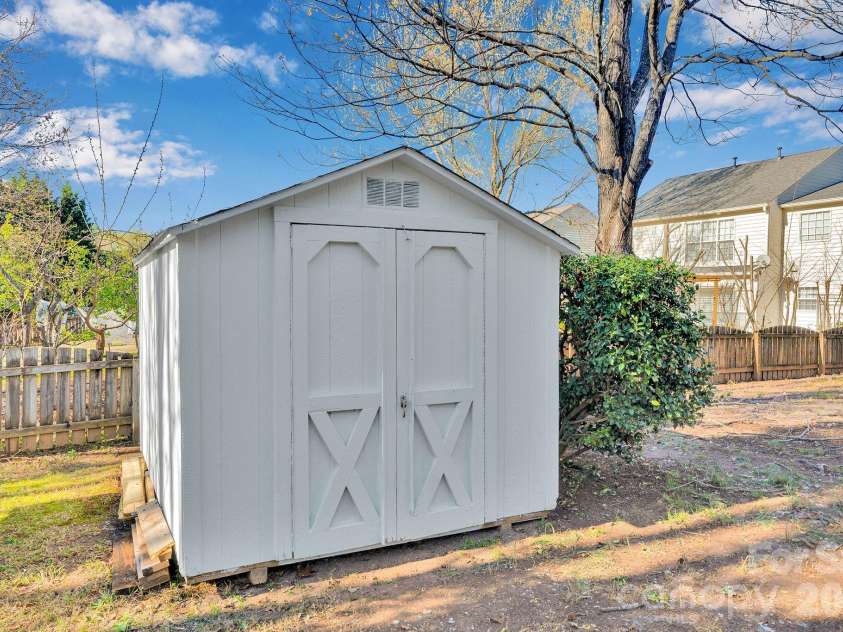 3538 Manor House Drive, Charlotte, NC 28270.  MLS# CAR4358198, YatesRealty ID 6744. Shed