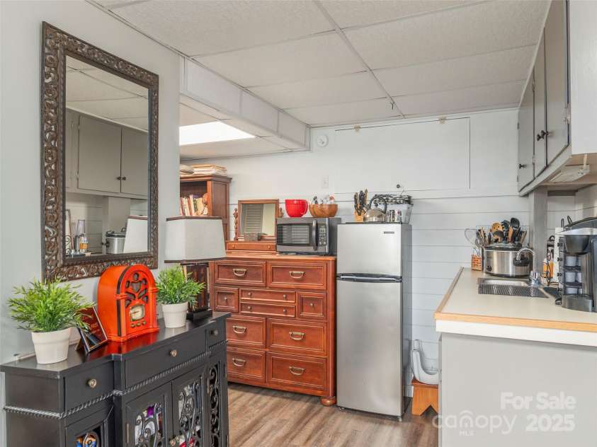 10 Onyx Lane, Maggie Valley, NC 28751.  MLS# CAR4208739, YatesRealty ID 6745. 