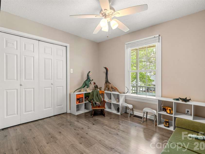 8919 Meadow Ridge Road, Fort Mill, SC 29707.  MLS# CAR4361809, YatesRealty ID 6745. 