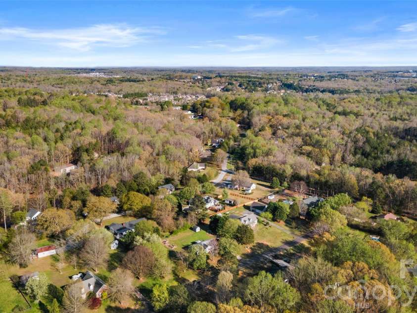 8919 Meadow Ridge Road, Fort Mill, SC 29707.  MLS# CAR4361809, YatesRealty ID 6745. 