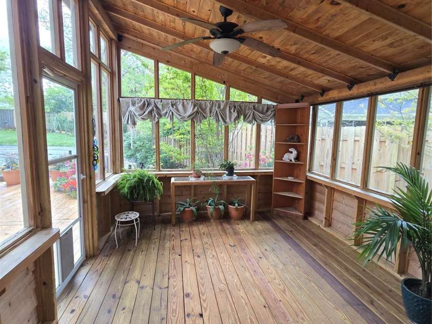 319 Vista Grande Circle, Charlotte, NC 28226.  MLS# CAR4233565, YatesRealty ID 6746. 