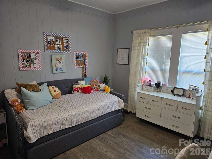 213 Colombo Street, Valdese, NC 28690.  MLS# CAR4355304, YatesRealty ID 6747. 