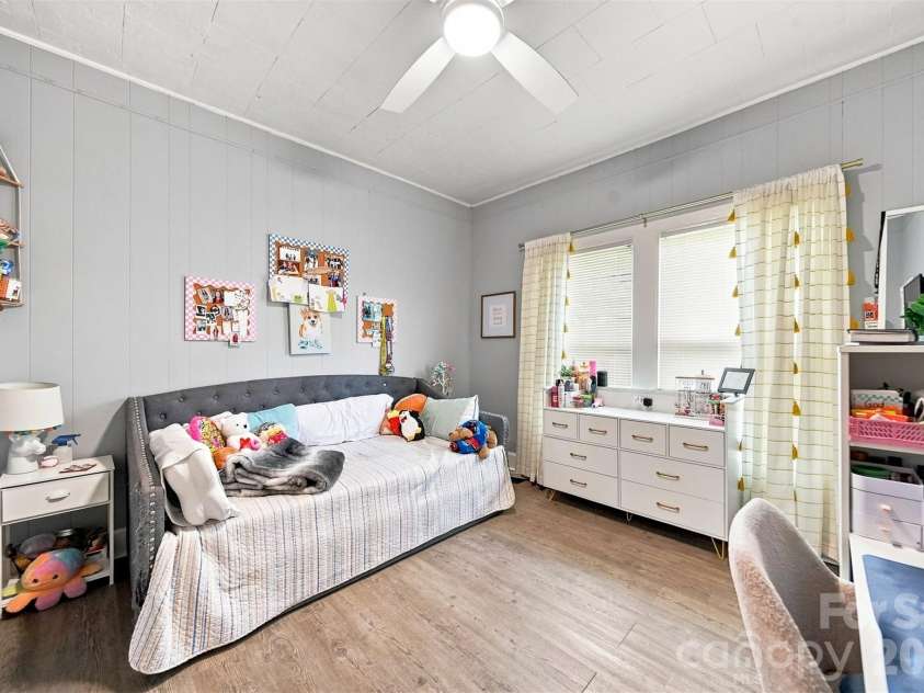 213 Colombo Street, Valdese, NC 28690.  MLS# CAR4416609, YatesRealty ID 6747. 