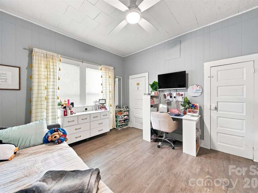 213 Colombo Street, Valdese, NC 28690.  MLS# CAR4416609, YatesRealty ID 6747. 