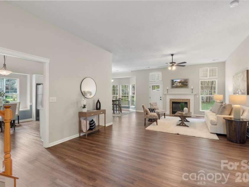 12028 Regent Ridge Lane, Charlotte, NC 28278.  MLS# CAR4341760, YatesRealty ID 6748. 