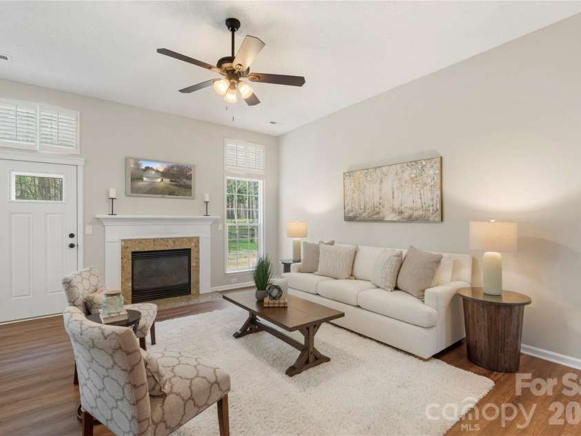 12028 Regent Ridge Lane, Charlotte, NC 28278.  MLS# CAR4341760, YatesRealty ID 6748. 