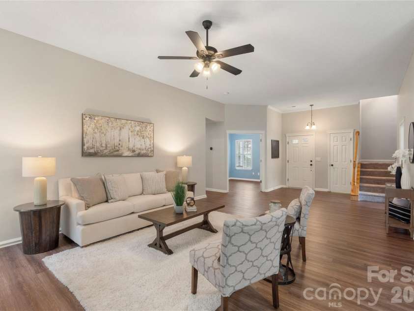 12028 Regent Ridge Lane, Charlotte, NC 28278.  MLS# CAR4341760, YatesRealty ID 6748. 