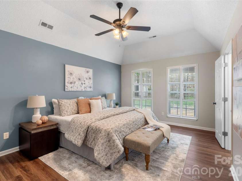 12028 Regent Ridge Lane, Charlotte, NC 28278.  MLS# CAR4341760, YatesRealty ID 6748. 