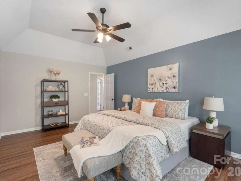12028 Regent Ridge Lane, Charlotte, NC 28278.  MLS# CAR4341760, YatesRealty ID 6748. 