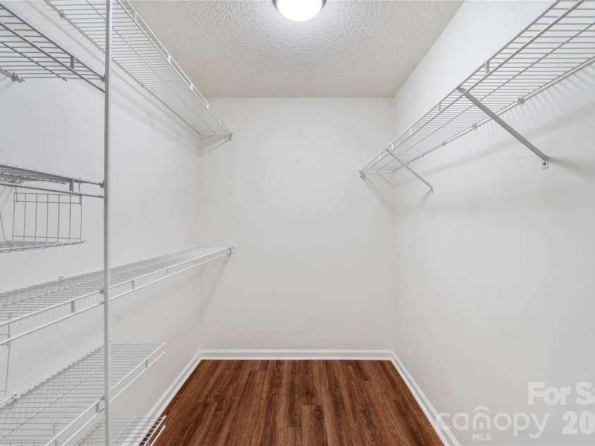 12028 Regent Ridge Lane, Charlotte, NC 28278.  MLS# CAR4341760, YatesRealty ID 6748. 