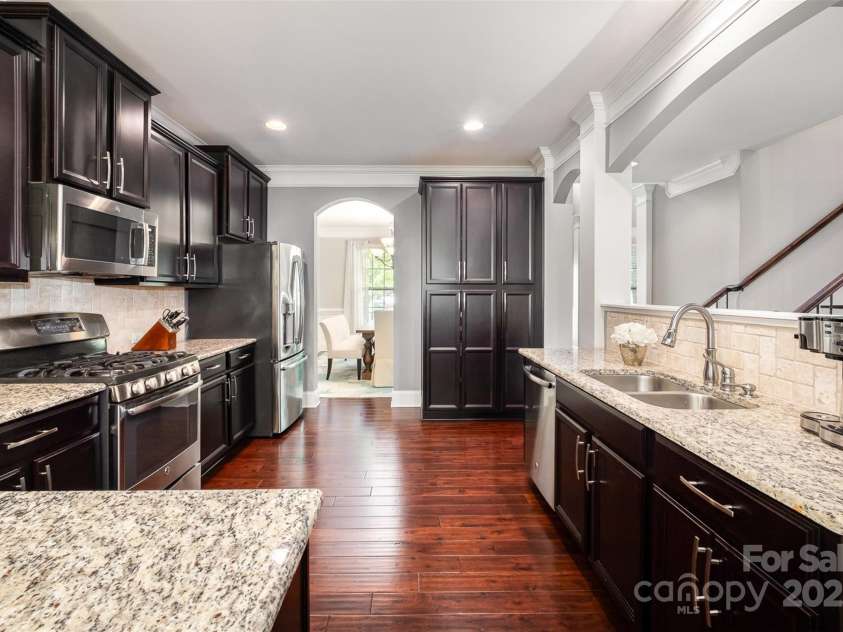 10328 Lemington Drive, Mint Hill, NC 28227.  MLS# CAR4246520, YatesRealty ID 6749. 