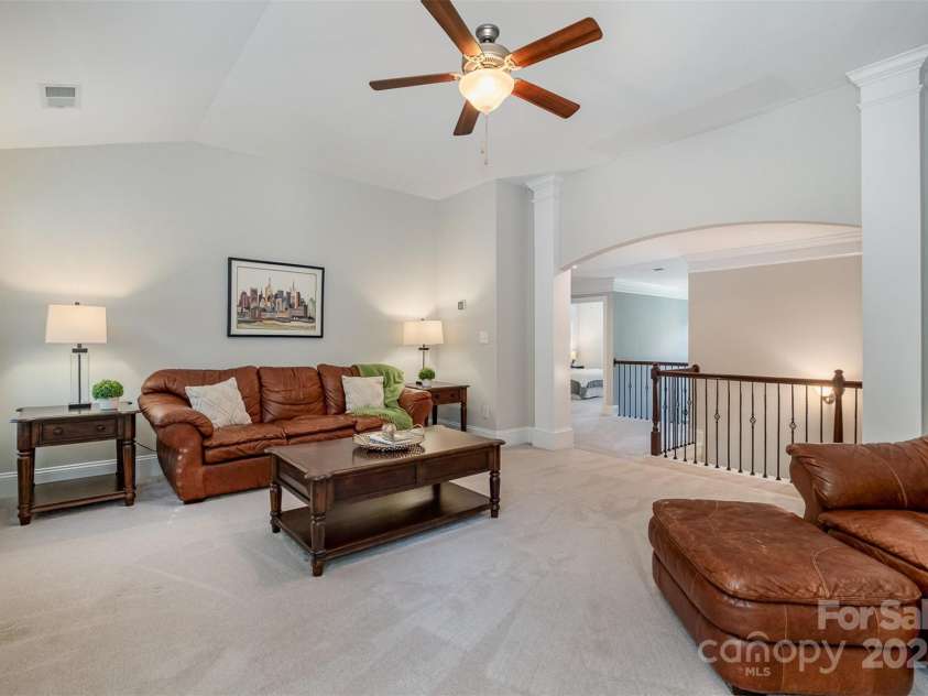 10328 Lemington Drive, Mint Hill, NC 28227.  MLS# CAR4246520, YatesRealty ID 6749. 