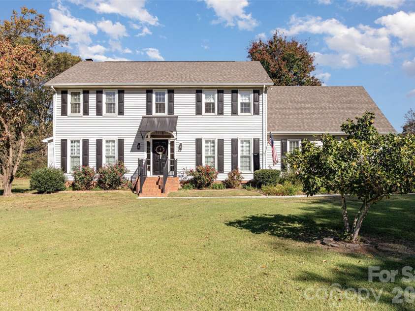 4333 Glen Eagles Lane, Concord, NC 28027.  MLS# CAR4347489, YatesRealty ID 6749. Front of Home