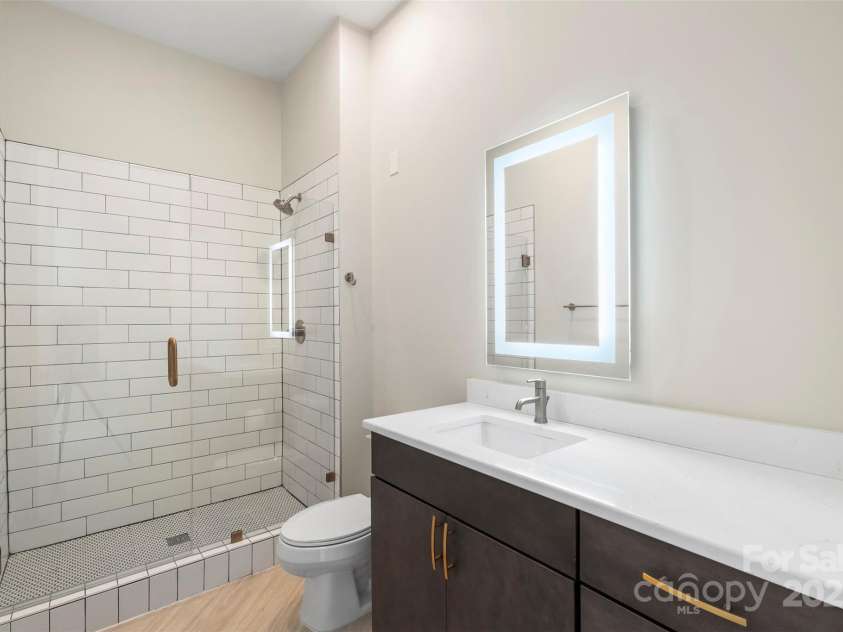 3630 Davidson Street, Charlotte, NC 28205.  MLS# CAR4304301, YatesRealty ID 675. 