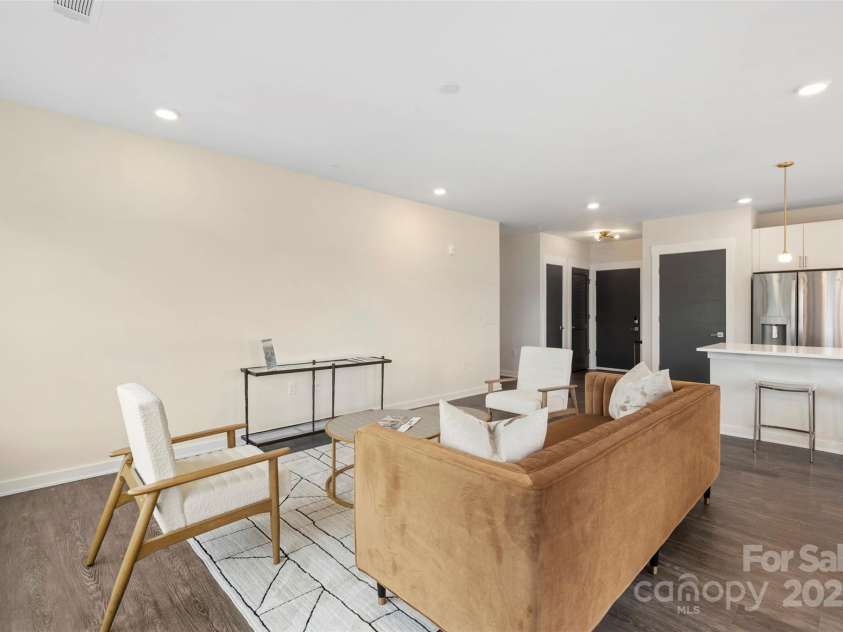 3630 Davidson Street, Charlotte, NC 28205.  MLS# CAR4318904, YatesRealty ID 675. 