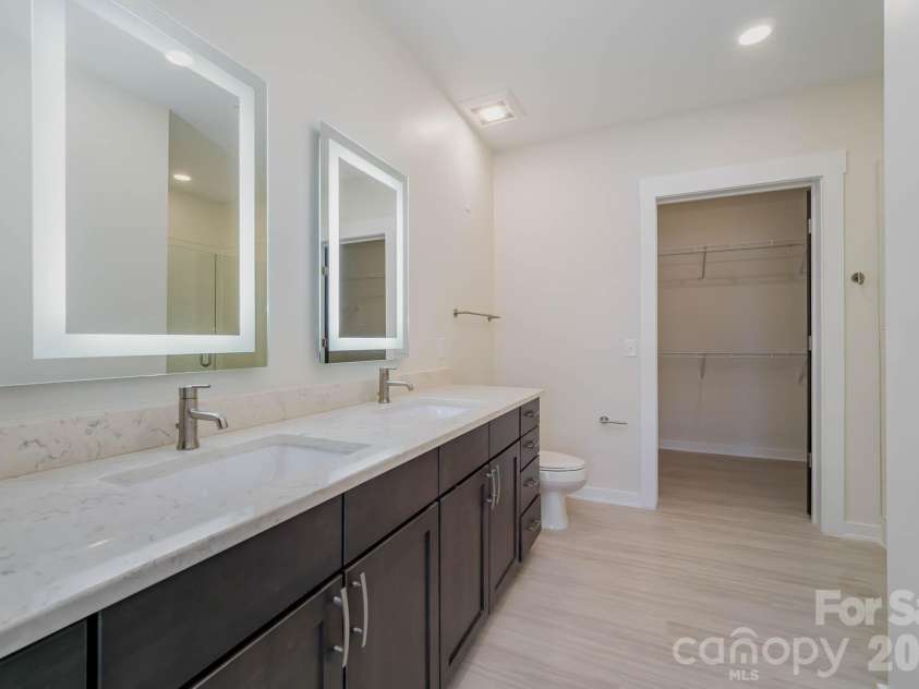 3630 Davidson Street, Charlotte, NC 28205.  MLS# CAR4340605, YatesRealty ID 675. 