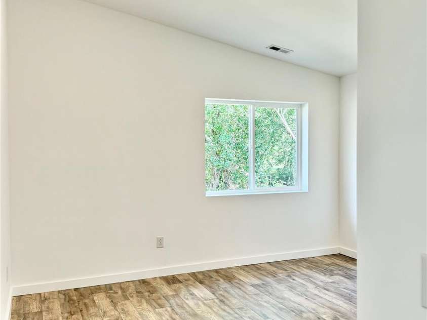 900 Linney Lane, Shelby, NC 28152.  MLS# CAR4276627, YatesRealty ID 675. BEDROOM 1