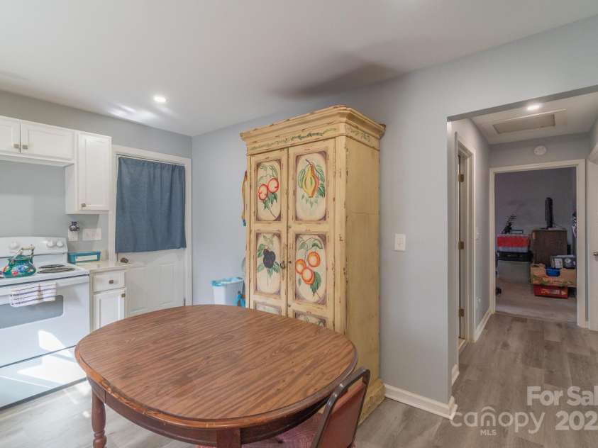 1216 Center Street, Wadesboro, NC 28170.  MLS# CAR4235505, YatesRealty ID 6751. 