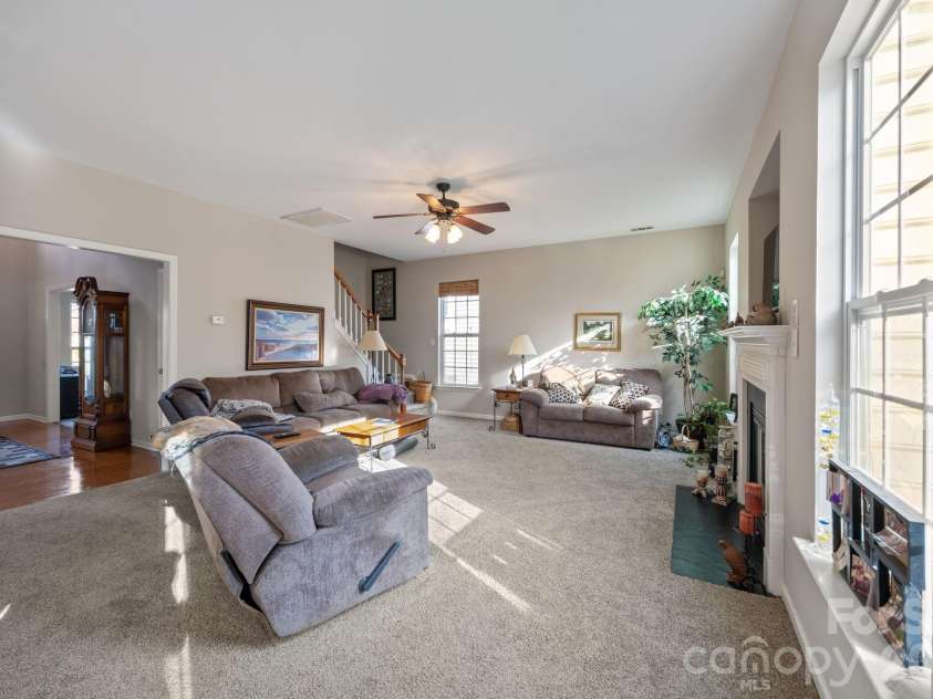 124 Wedge View Way, Statesville, NC 28677.  MLS# CAR4360045, YatesRealty ID 6751. 