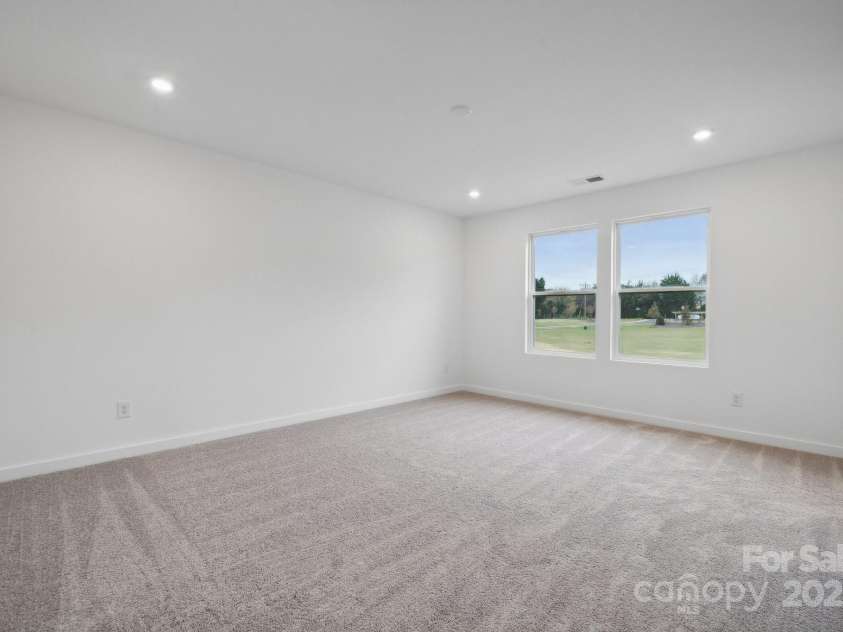 714 Olde England Drive, Lincolnton, NC 28092.  MLS# CAR4240569, YatesRealty ID 6753. Representative Photo