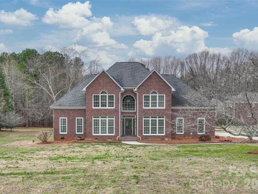 1264 Willow Oaks Trail, Weddington, NC 28104.  MLS# CAR4351107, YatesRealty ID 6756. 