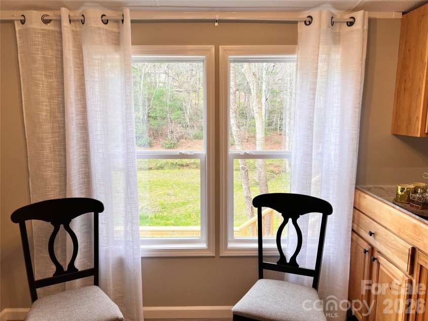 25 Overbrook Drive, Saluda, NC 28773.  MLS# CAR4306681, YatesRealty ID 6758. 