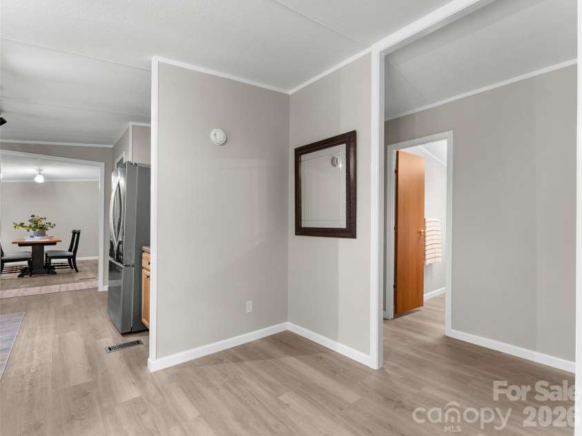 25 Overbrook Drive, Saluda, NC 28773.  MLS# CAR4306681, YatesRealty ID 6758. 