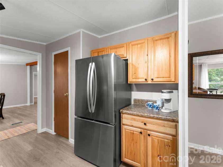 25 Overbrook Drive, Saluda, NC 28773.  MLS# CAR4306681, YatesRealty ID 6758. 