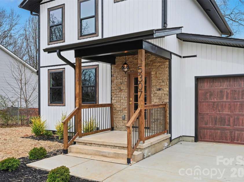 5307 Grand Canyon Road, Concord, NC 28027.  MLS# CAR4349735, YatesRealty ID 6759. 