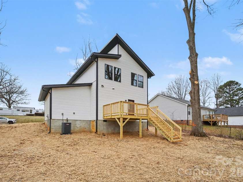 5307 Grand Canyon Road, Concord, NC 28027.  MLS# CAR4349735, YatesRealty ID 6759. 