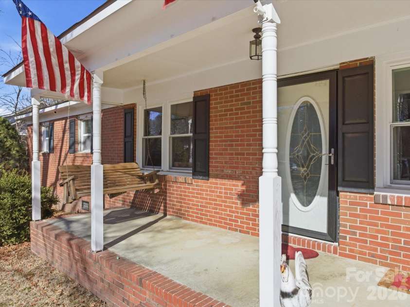 2694 Pineview Drive, Lancaster, SC 29720.  MLS# CAR4352153, YatesRealty ID 6760. 
