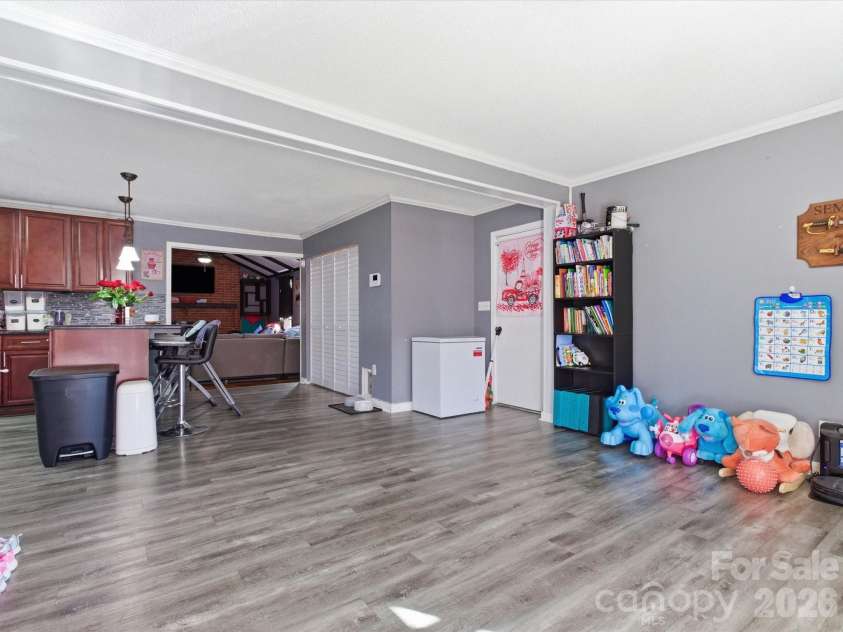 2694 Pineview Drive, Lancaster, SC 29720.  MLS# CAR4352153, YatesRealty ID 6760. 