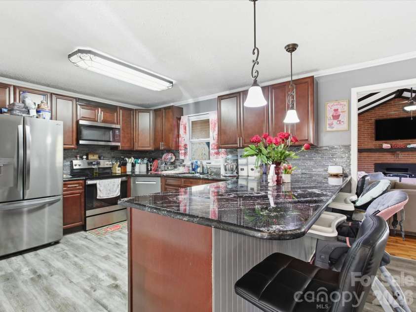 2694 Pineview Drive, Lancaster, SC 29720.  MLS# CAR4352153, YatesRealty ID 6760. 