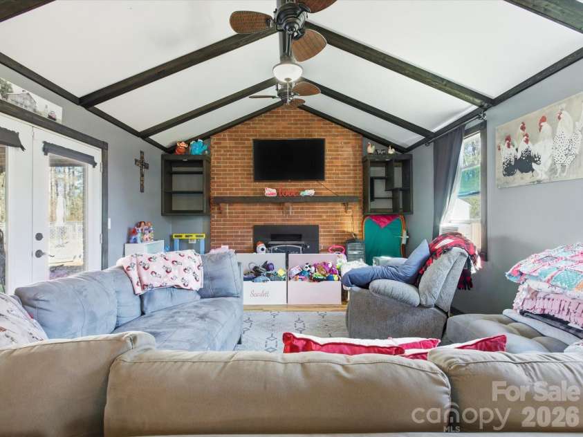 2694 Pineview Drive, Lancaster, SC 29720.  MLS# CAR4352153, YatesRealty ID 6760. 