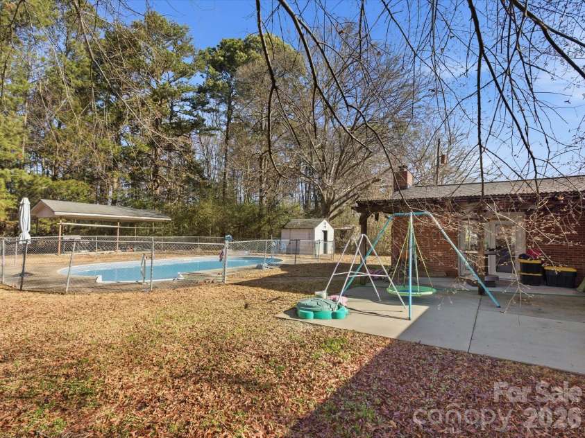 2694 Pineview Drive, Lancaster, SC 29720.  MLS# CAR4352153, YatesRealty ID 6760. 