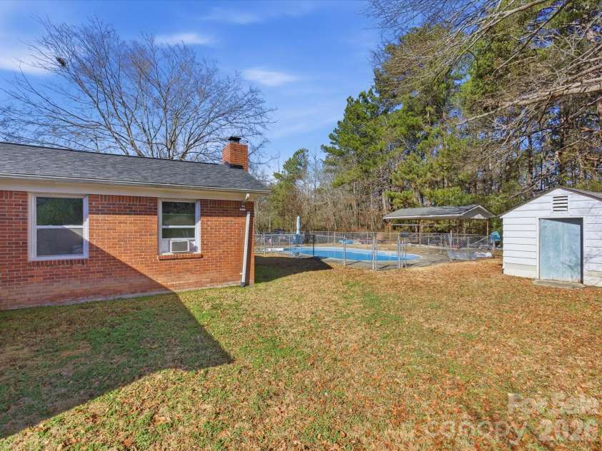 2694 Pineview Drive, Lancaster, SC 29720.  MLS# CAR4352153, YatesRealty ID 6760. 