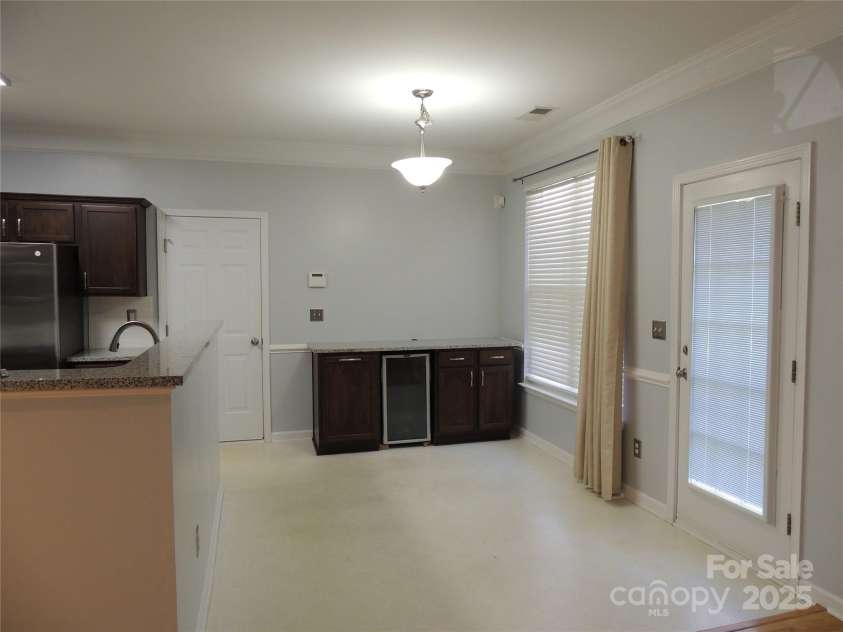 7814 Rolling Meadows Lane, Huntersville, NC 28078.  MLS# CAR4238329, YatesRealty ID 6761. 