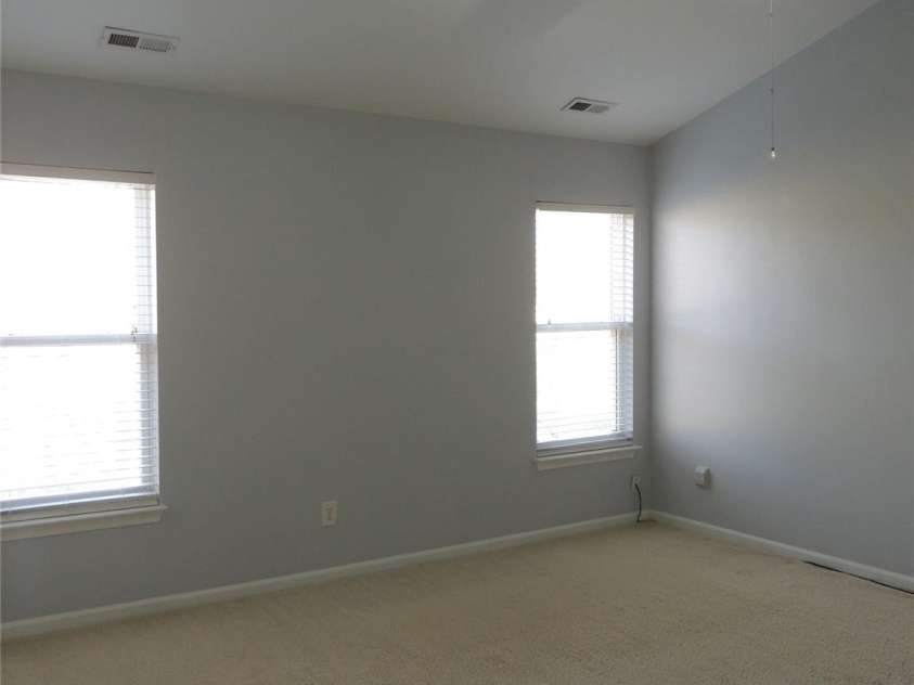 7814 Rolling Meadows Lane, Huntersville, NC 28078.  MLS# CAR4238329, YatesRealty ID 6761. 
