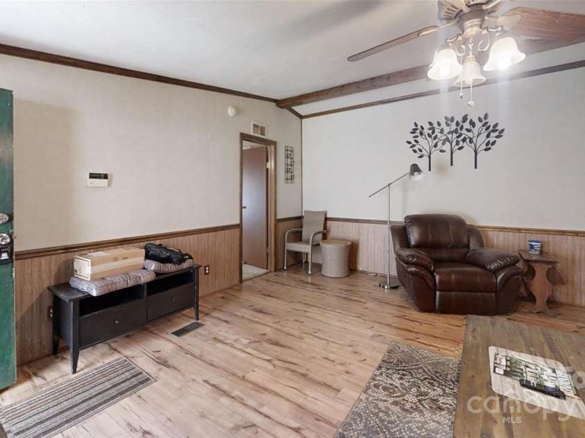 5124 Gates Drive, Denver, NC 28037.  MLS# CAR4227269, YatesRealty ID 6762. 