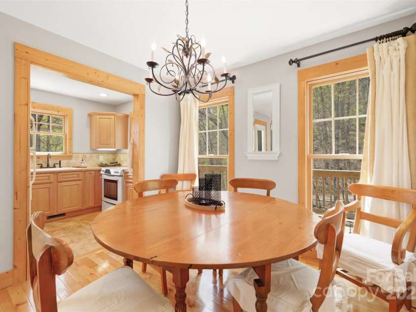 60 Hidden View Lane, Almond, NC 28702.  MLS# CAR4248254, YatesRealty ID 6764. 